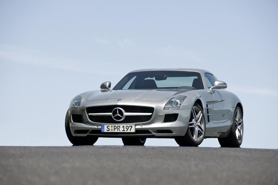  Mercedes-Benz SLS AMG 2010 года  (фото 234 из 526)